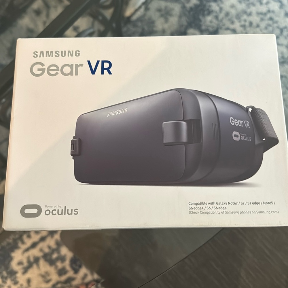 Brand new in box. Samsung VR gear.